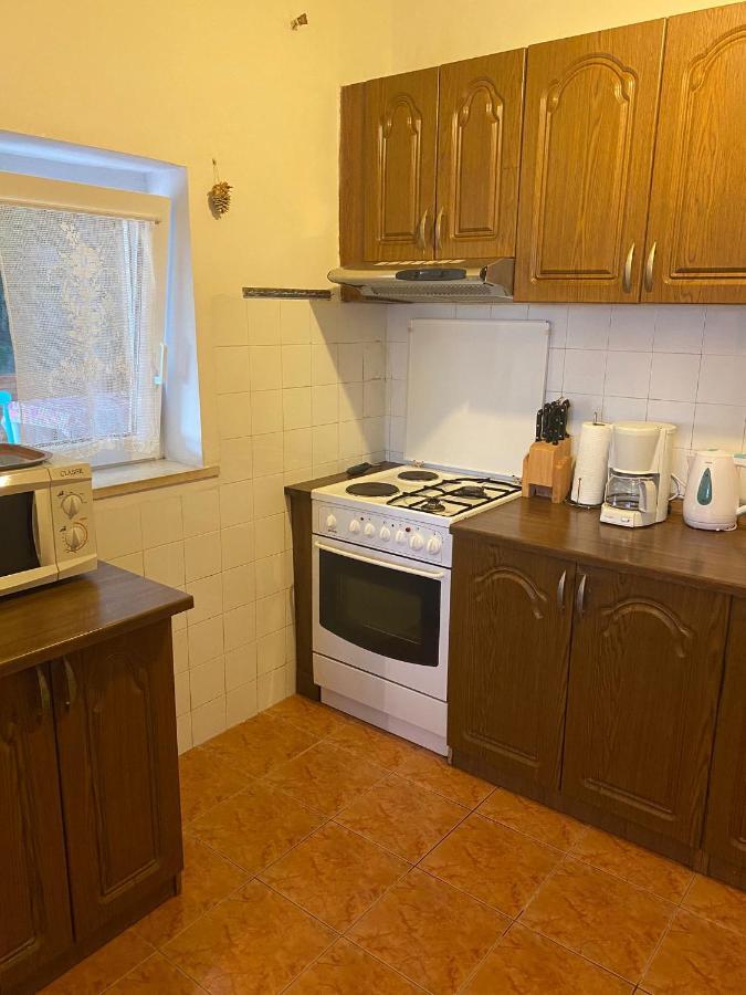 דירות אומיס Apartman Mario מראה חיצוני תמונה